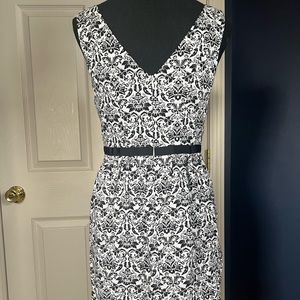 NWT Ann Taylor Loft Size 2 Black and White Dress